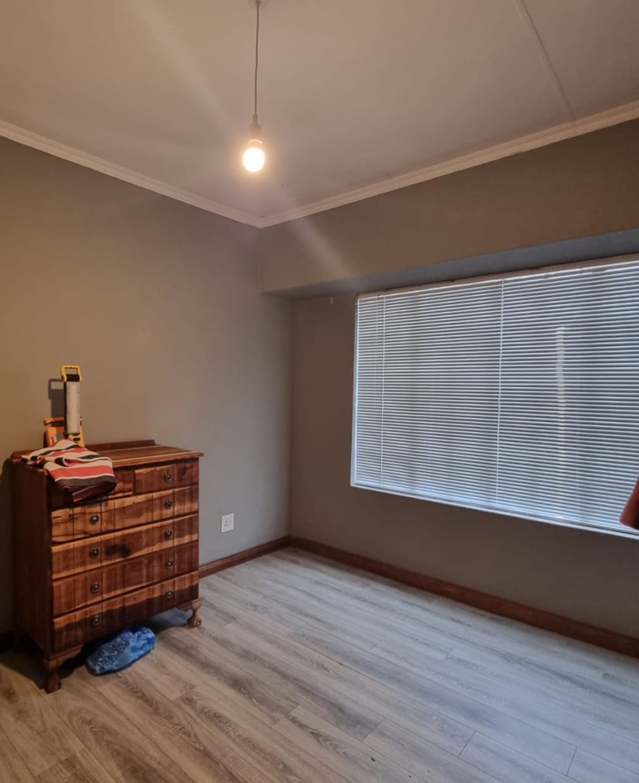  Bedroom Property for Sale in Mooinooi North West